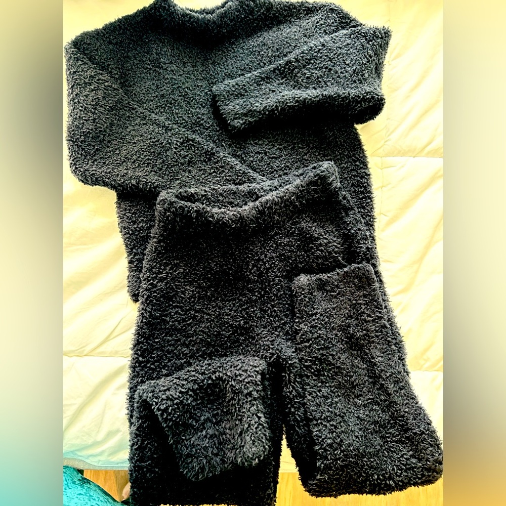 SKIMS KIDS KNIT BLACK JOGGER 6/7